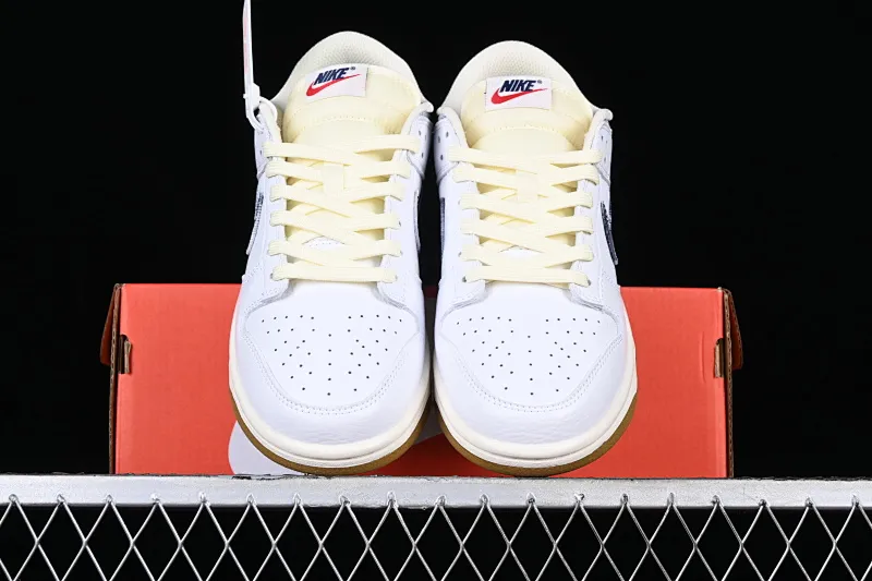 All categories Nk SB Dunk series Nk SB Dunk Low low-top sneakers Nk Dunk Low "Washed Denim" washed denim SB dunk series low-top casual sports skateboard shoes FN6881-100